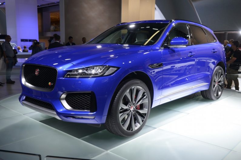 jaguar_f-pace_1